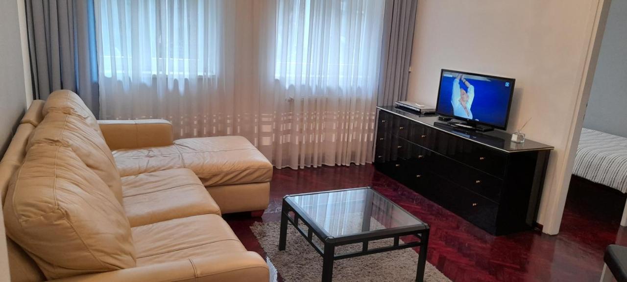 Apartment Dok เบลเกรด ภายนอก รูปภาพ
